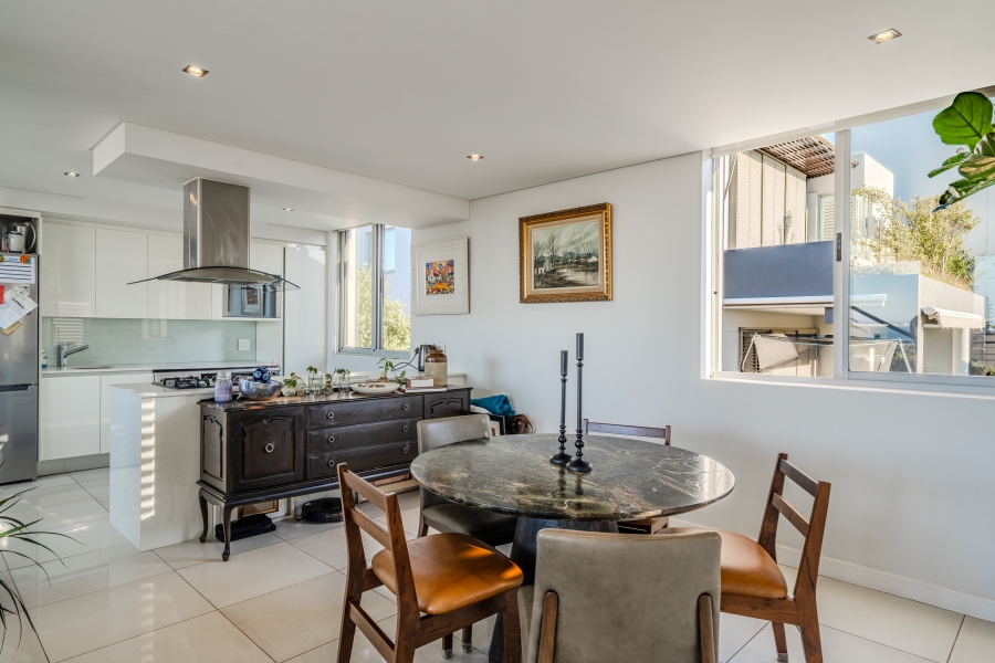 2 Bedroom Property for Sale in Green Point Western Cape